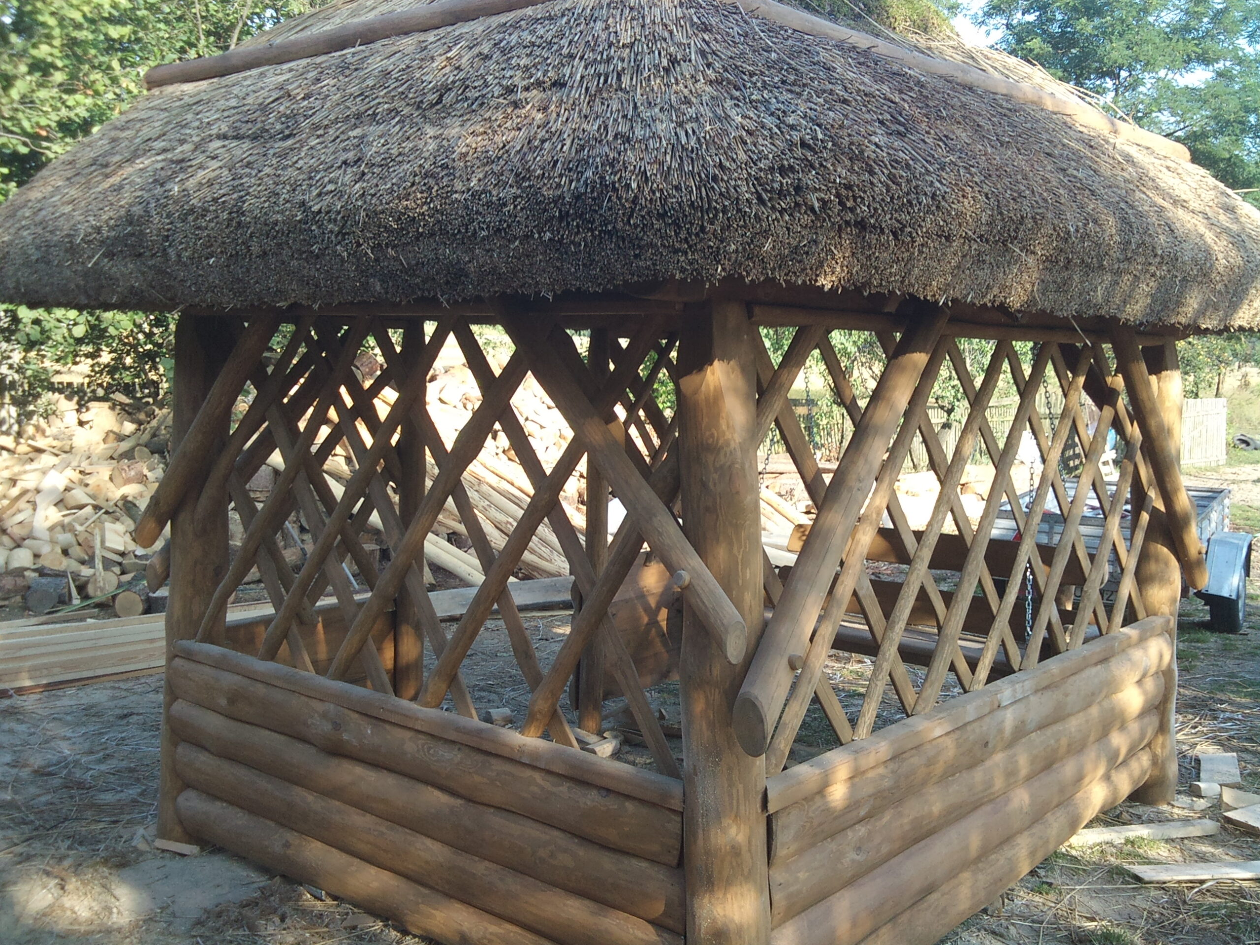 Altanka z drewna sosnowego, meble ogrodowe Turek